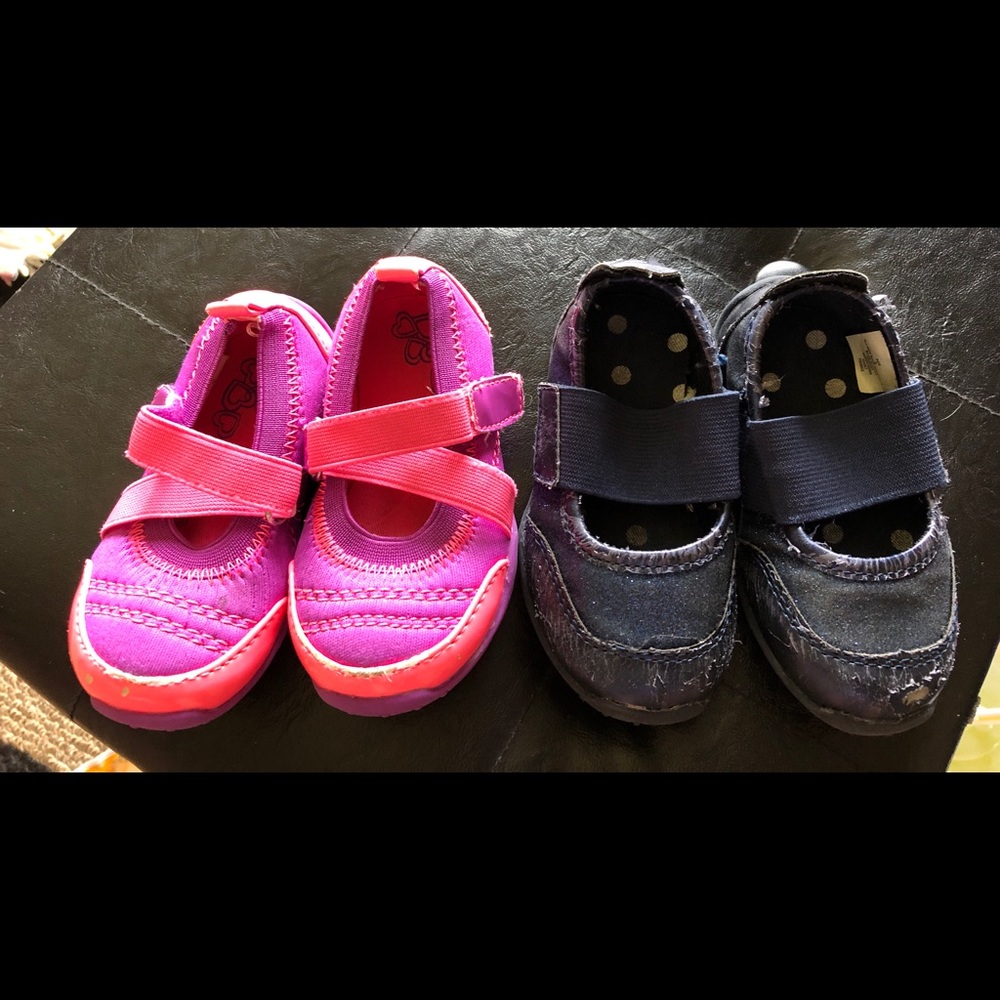2 prs of shoes lots of wear left